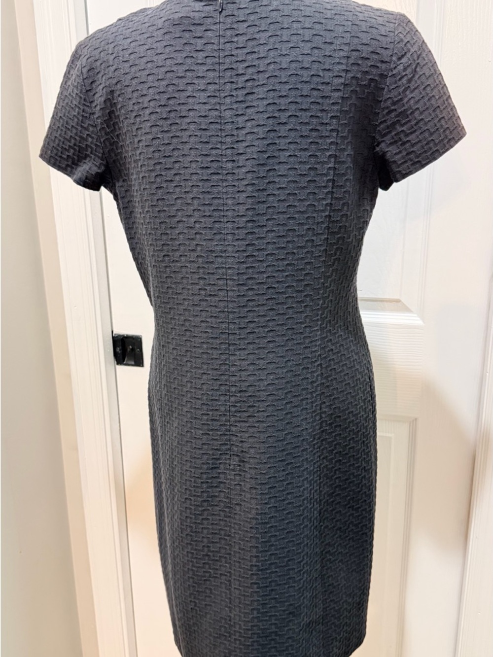 Ann Taylor Textured Black Short-Sleeve Midi Dress with Asymmetric Button Detail - Picture 6 of 10